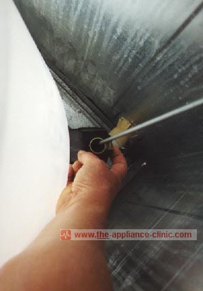 Remove right rear suspension